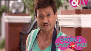 Still from Anita Wants Vibhuti to Close His Shop