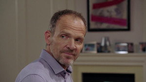 Still from Episode 4393