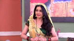 Still from Anita's Photo Shoot For Tiwari