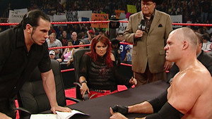 Still from Raw - Aug. 09, 2004
