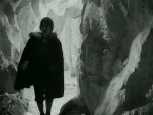 Still from The Ice Warriors (4)
