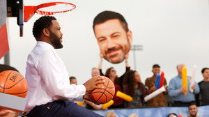 Still from Game Night #5 (Anthony Anderson, Tom Holland)