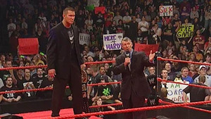 Still from Raw - Oct. 08, 2007