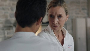 Still from Episode 522