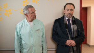 Still from Episode 3276