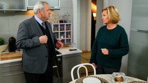 Still from Episode 3483