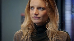 Still from Episode 1894