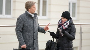 Still from Episode 3222