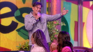 Still from Carlos Vives
