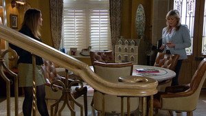 Still from Episode 9039 (Mon 17th May 2021)
