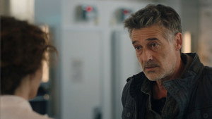 Still from Episode 834