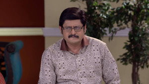 Still from Tiwari Takes Happu's Help to Get Gulkandi Arrested