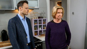 Still from Episode 3423