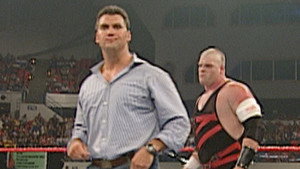 Still from Raw - Sep. 01, 2003