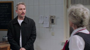 Still from Episode 4364