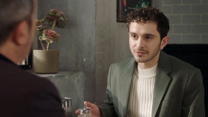 Still from Episode 1895