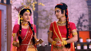 Still from Radha, Krishna Make the Idol