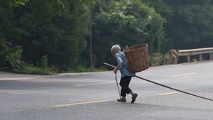 Still from Episode 158