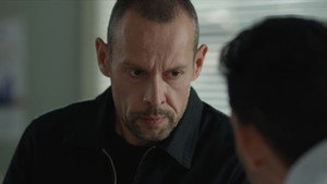 Still from Episode 827