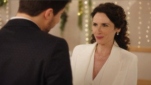 Still from Episode 903