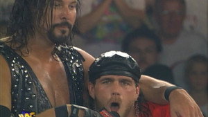 Still from Raw - Jul 17, 1995