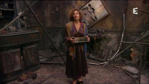 Still from Episode 2608