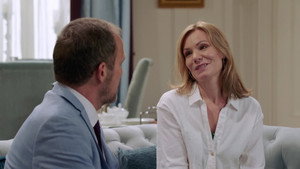 Still from Episode 4384