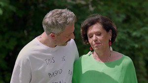 Still from Episode 4398