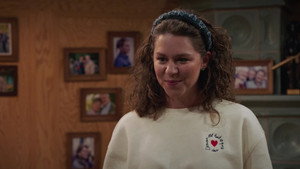 Still from Episode 4446