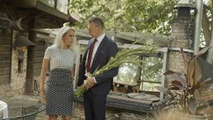 Still from Episode 32