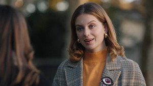 Still from Episode 824