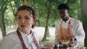 Still from Episode 1218