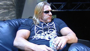 Still from Raw - Nov. 07, 2005