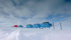 Still from Antarctica - Ice Station Rescue