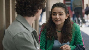 Still from Episode 1025