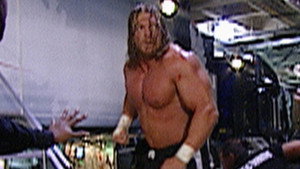 Still from Raw - Apr. 22, 2002