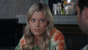 Still from Episode 928