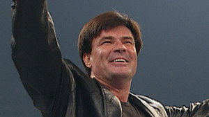Still from Raw - Sep. 09, 2002