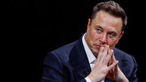Still from Elon Musk's Twitter Takeover