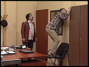 Still from 460 Guja u njedrima