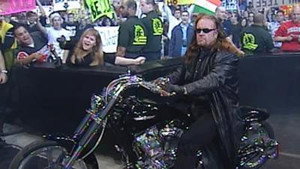 Still from Raw - May. 29, 2000