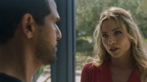 Still from Episode 1043