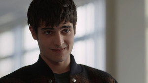 Still from Episode 908