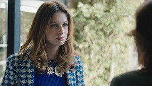 Still from Episode 916