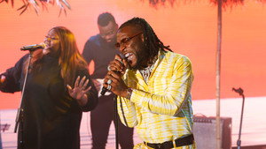 Still from Casey Affleck, Jack Quaid, Musical Guest Burna Boy