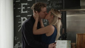 Still from Episode 1685
