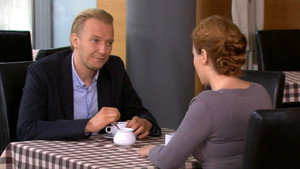 Still from Episode 3338