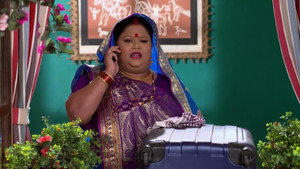 Still from Anita Organises a Press Conference For Manmohan