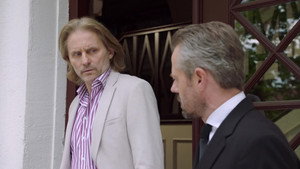 Still from Episode 4346
