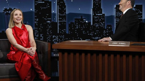 Still from Kristen Bell; Ike Barinholtz